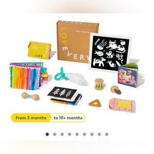 Brand new lovevery the charmer play kit